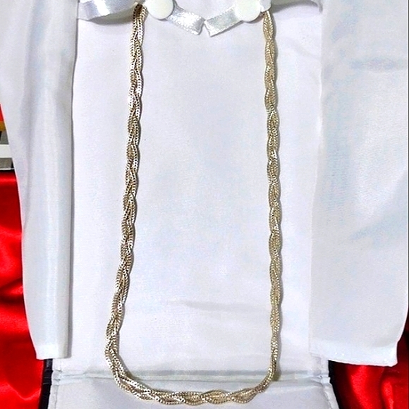 .925 Sterling Silver 18" Braided Chain 10.18grams - Picture 4 of 11